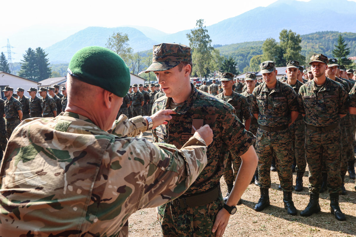 Closing ceremony of the AF BiH basic military training in Pazarić