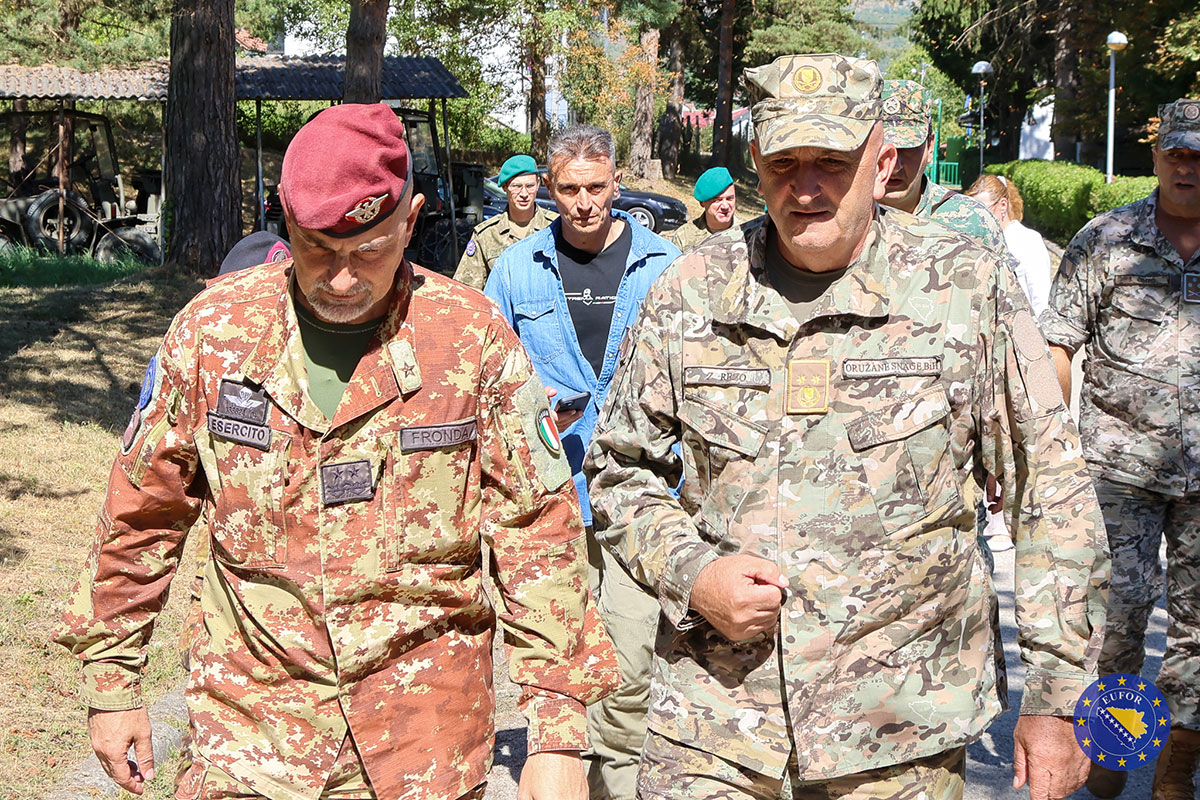 COM EUFOR Visits Gornji Vakuf-Uskoplje and Bugojno