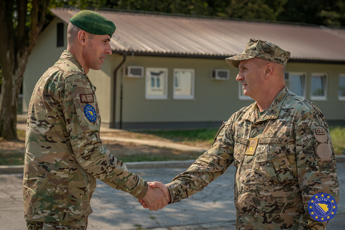 Načelnik štaba EUFOR-a posjetio 5. pješadijsku brigadu Oružanih snaga Bosne i Hercegovine nedaleko Tuzle