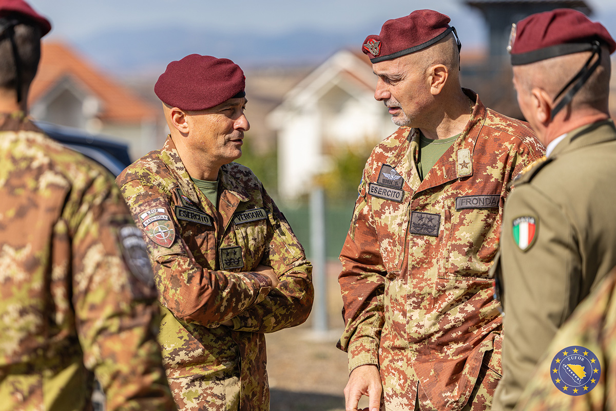 COM EUFOR Attends KFOR Change of Command in Pristina
